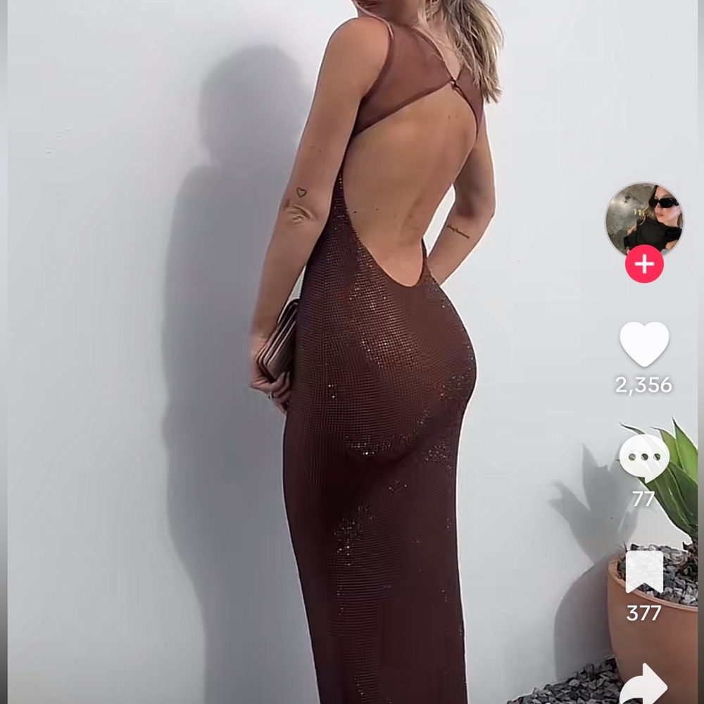 Jasmyn Hot Fix Maxi Dress With Mesh Back: Chocolate 🤎 VIRAL 🔥‼️